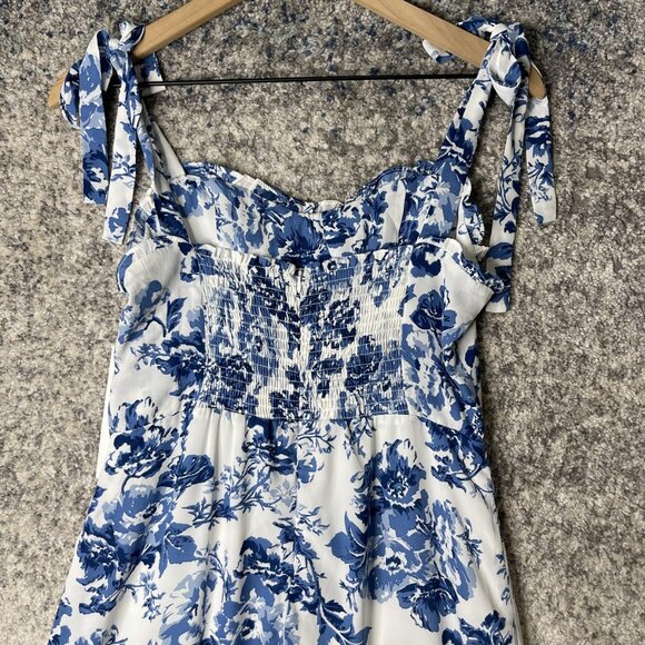 AQUA Dress Womens Medium Blue Floral Tie Strap Maxi Ruffle Hem Summer NWT - Picture 7 of 9